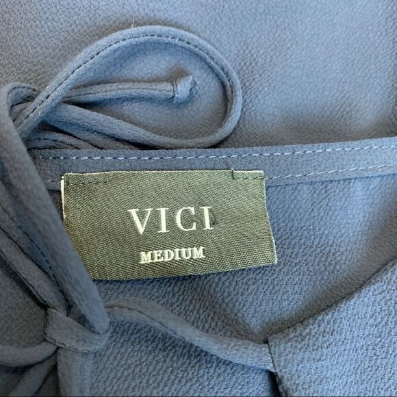 VICI high low asymmetrical short sleeve chiffon navy blue dress Sz M NWOT - Picture 10 of 13